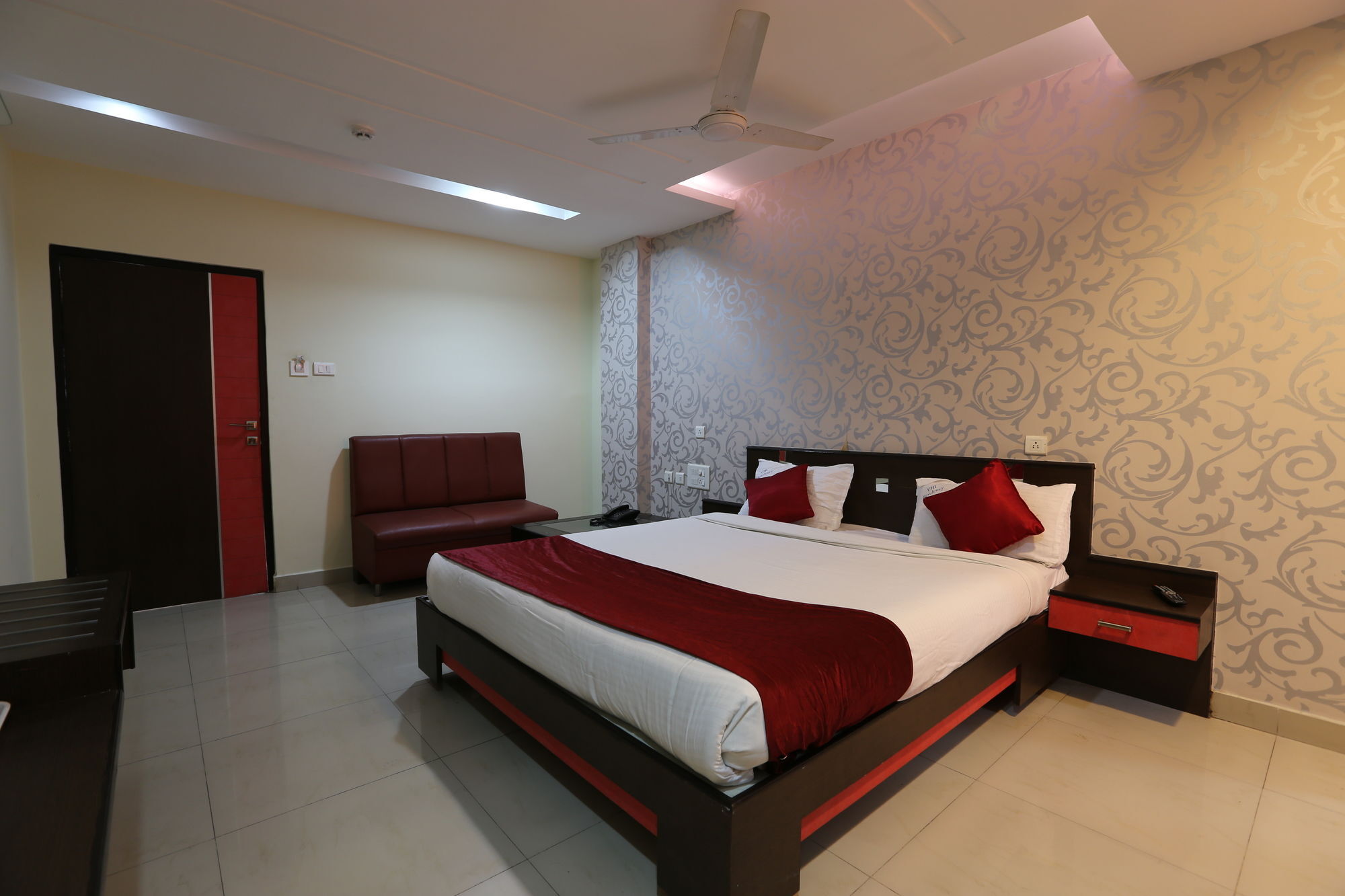 Hotel Vjr Residency By Hotelscart Hyderabad Exterior foto